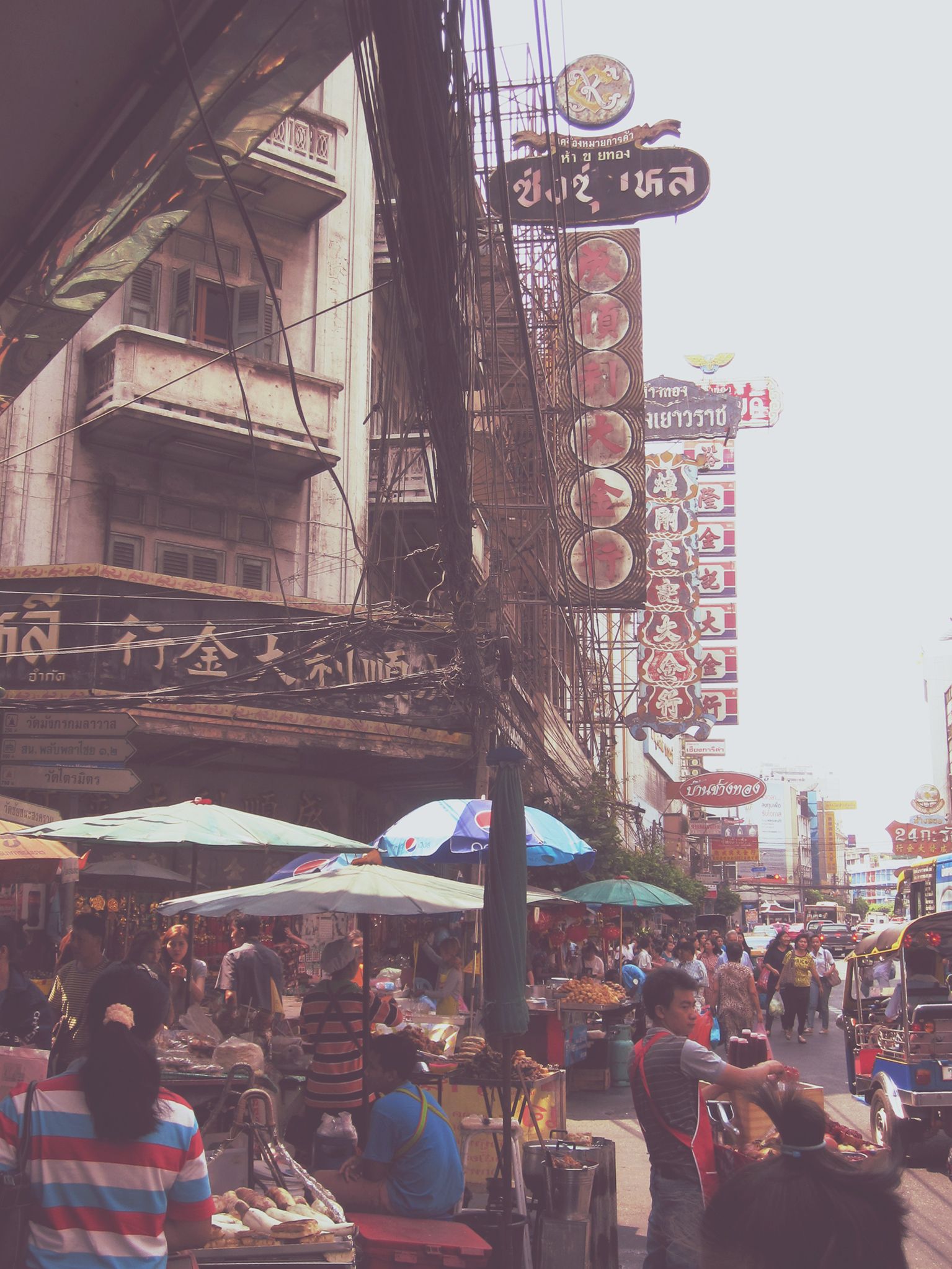 Bangkok chinatown street scene